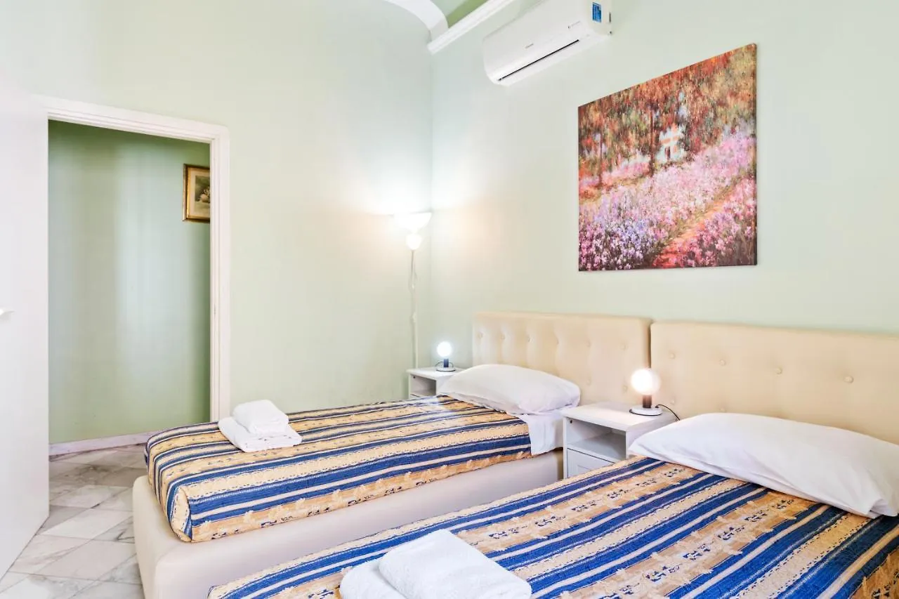 Pergola Theater Apartment Florence